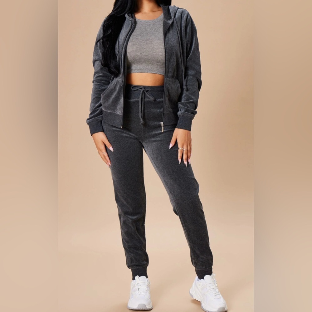 ✨ Title: Fashion Nova Velour Tracksuit Set – Luxe‎ Comfort in Charcoal Gray 🖤